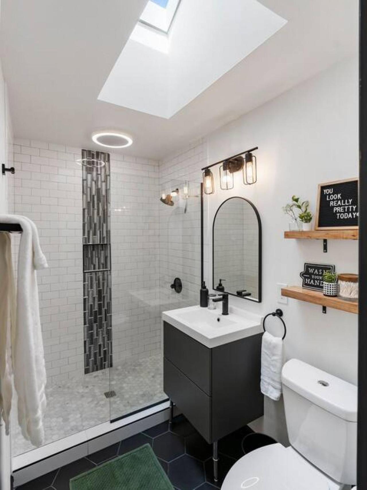 Picture Perfect Bungalow In The Heart Of Dt バンクーバー エクステリア 写真